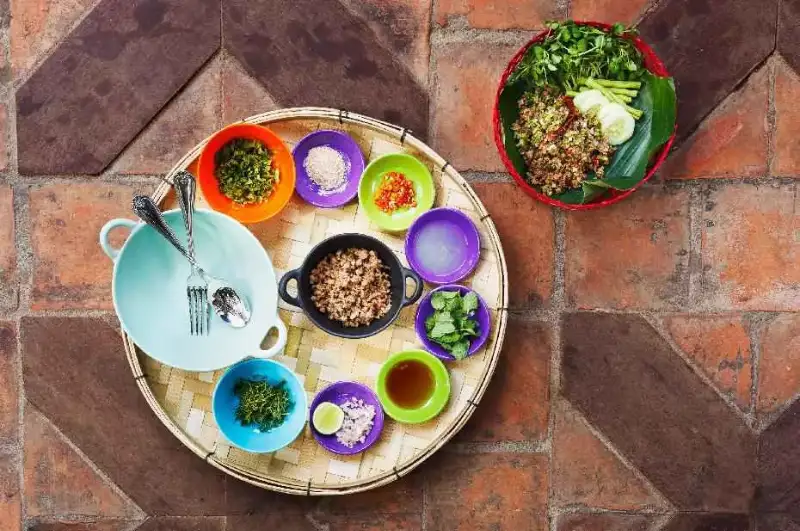 ລາບໝູ - Laap Moo