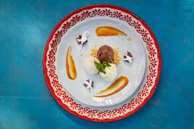 ກະແລັມໂຮມແມດ - Sam Ice Cream