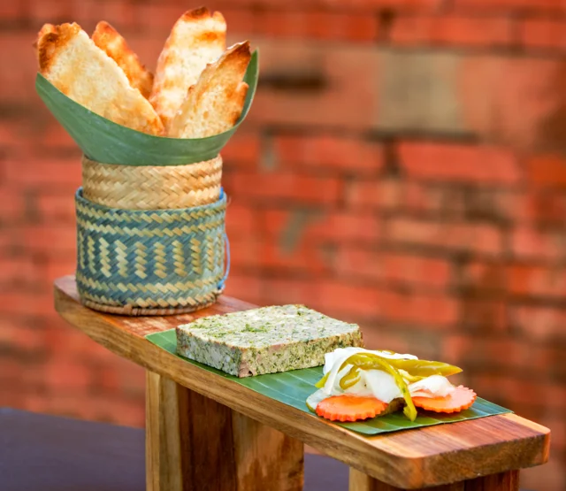 ປາເຕ້ລາວ - Pate Lao