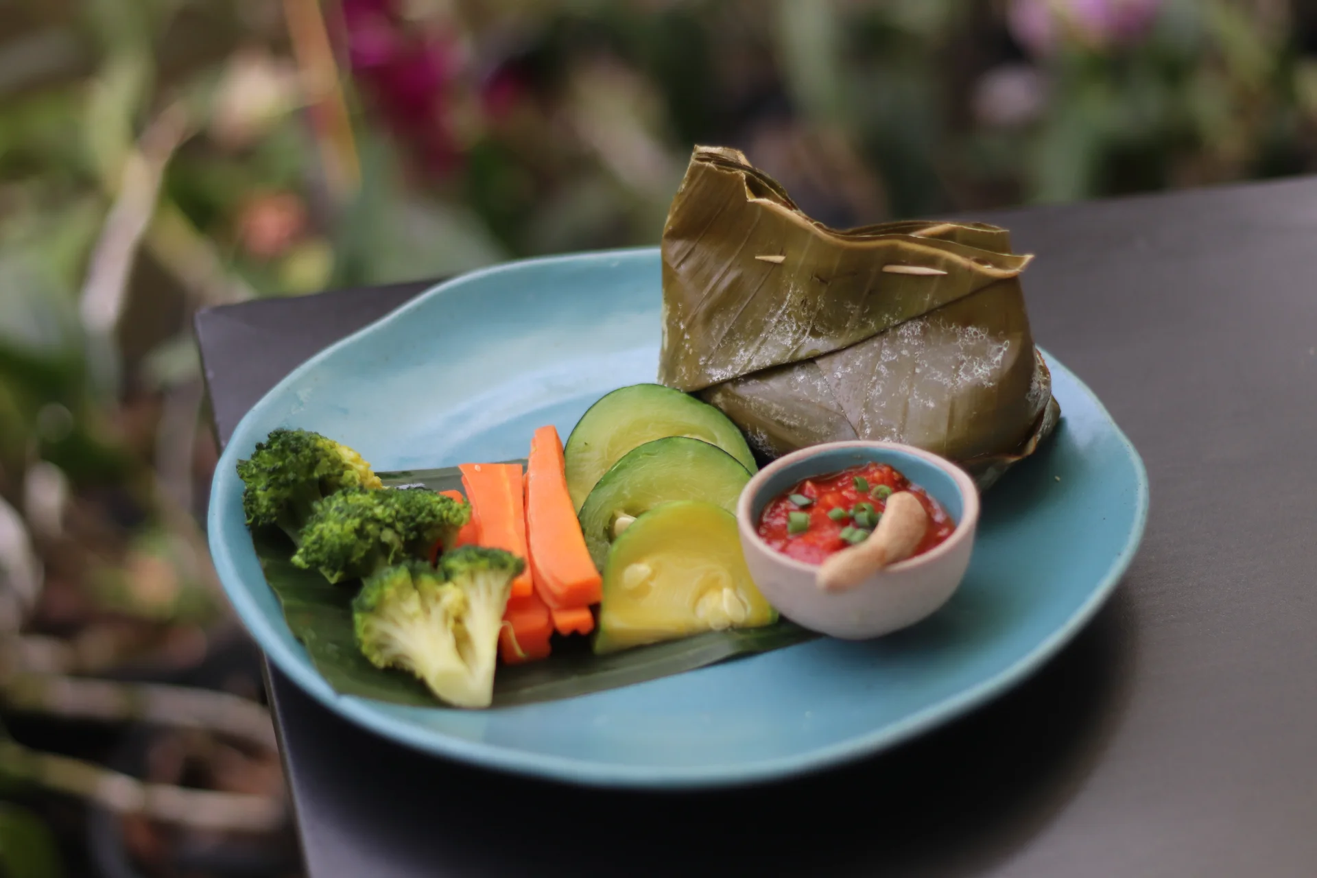 ໝົກປາ - Mok Pa